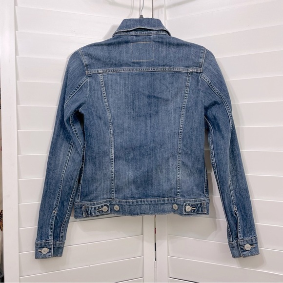 Levi's Original Dark Blue Denim Trucker Jean Jacket
S40117 Women's Size Small - Picture 3 of 9